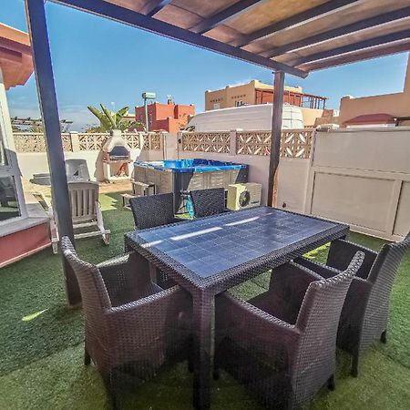 Aeren House Villa La Oliva Exterior photo